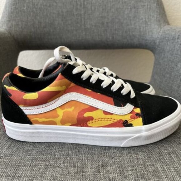 Vans Old Skool Camo Sneaker Lace Up Shoes Size M6 W7.5 Orange Red SB02 - Picture 2 of 7